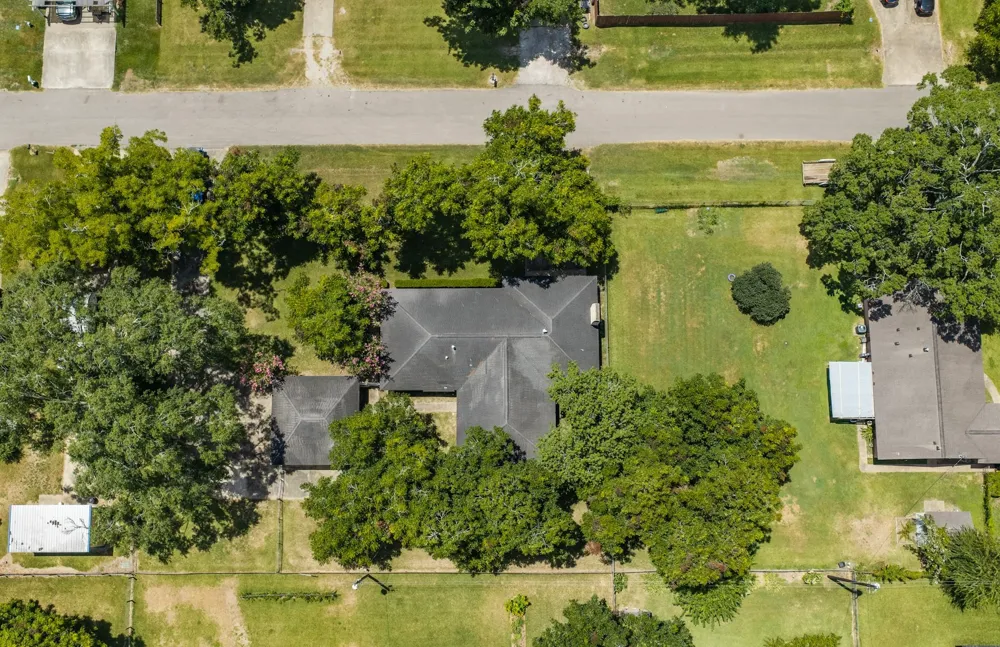 212 Avenue B Brazoria, TX 77422