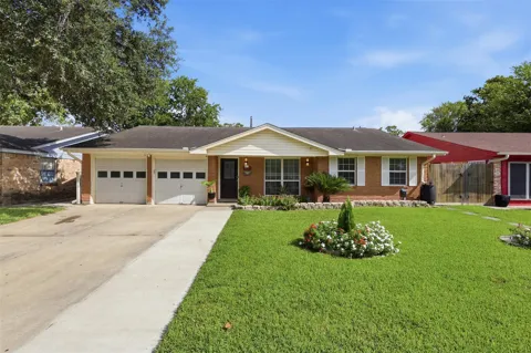 7027 Kingsway Drive