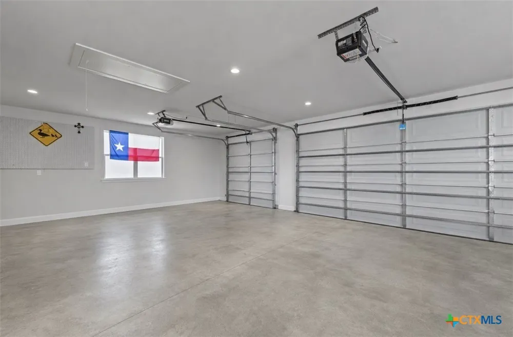 802 Celestial Lane Edna, TX 77957