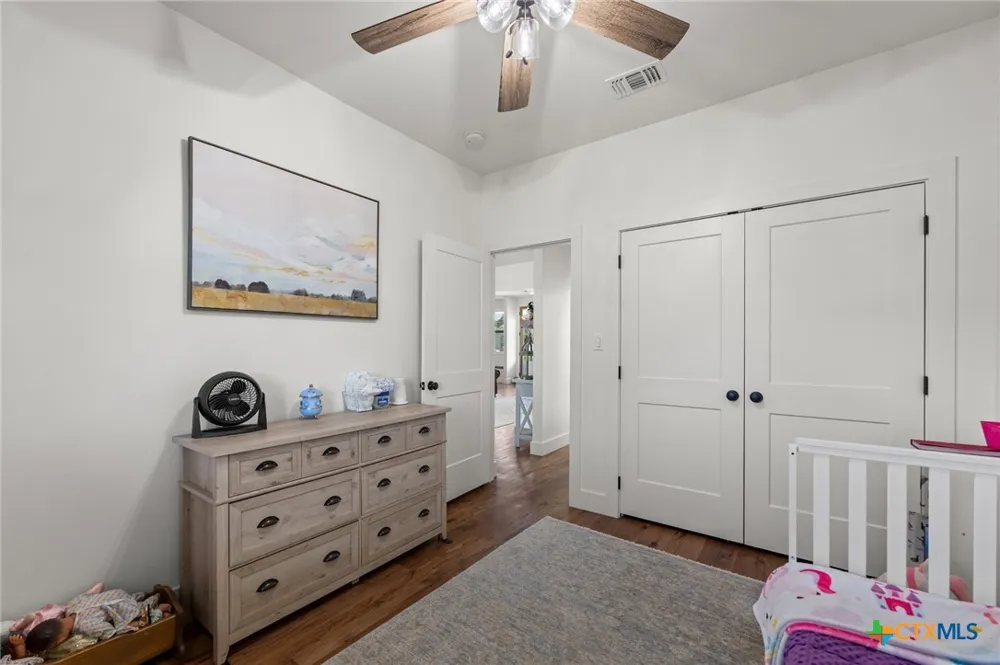 802 Celestial Lane Edna, TX 77957