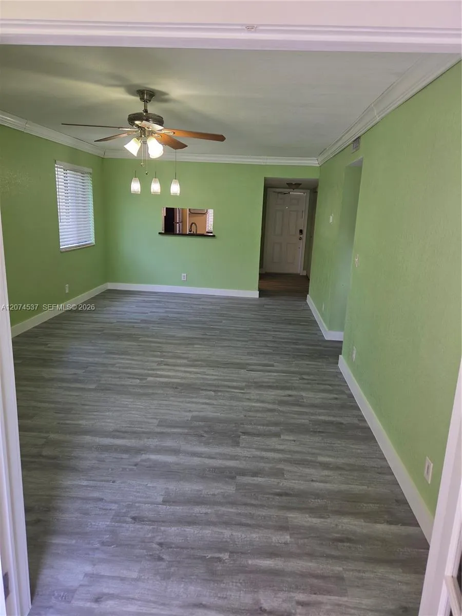 8041 Southgate Blvd #H6 North Lauderdale, FL 33068