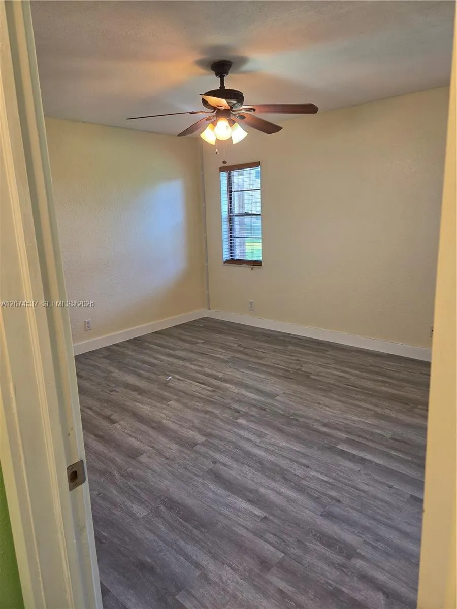 8041 Southgate Blvd #H6 North Lauderdale, FL 33068