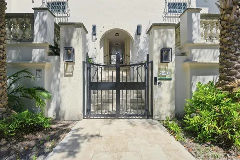 243 Meridian Avenue #113
