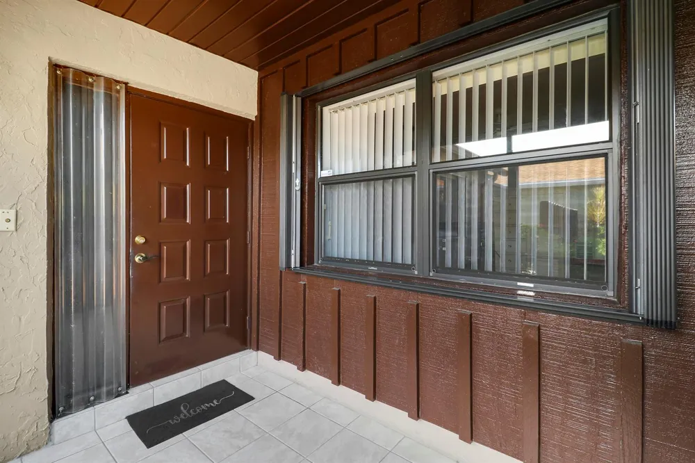 5481 Mirror Lakes Boulevard Boynton Beach, FL 33472