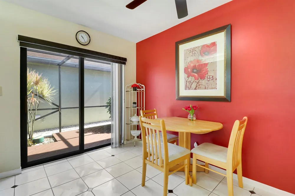 5481 Mirror Lakes Boulevard Boynton Beach, FL 33472