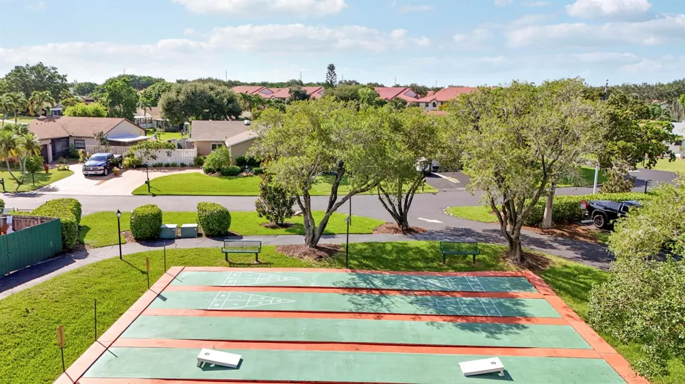 5481 Mirror Lakes Boulevard Boynton Beach, FL 33472