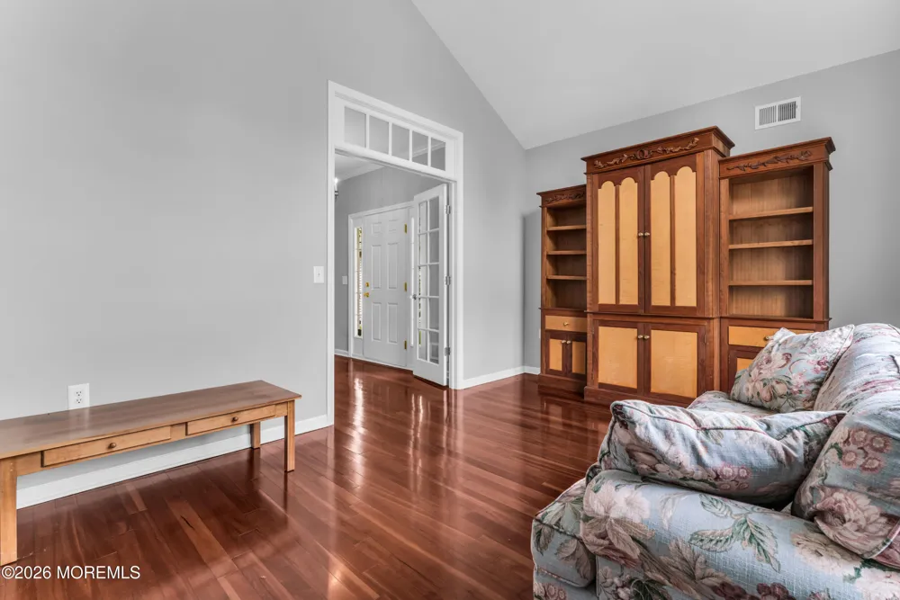 29 Constitution Way Franklin, NJ 08873