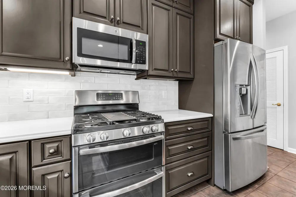 29 Constitution Way Franklin, NJ 08873