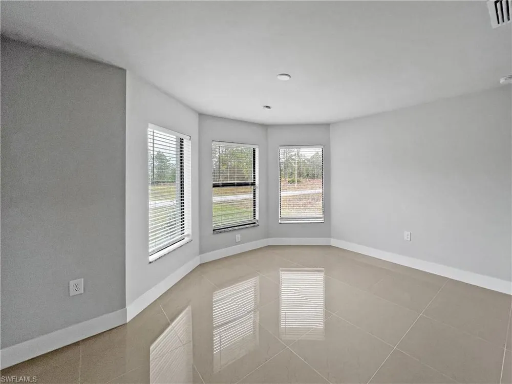 3005 34th Street SW Lehigh Acres, FL 33976