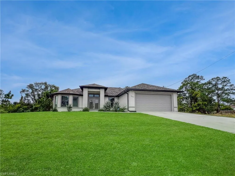 3005 34th Street SW Lehigh Acres, FL 33976