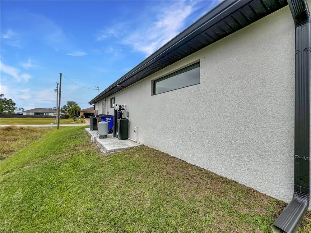 3005 34th Street SW Lehigh Acres, FL 33976
