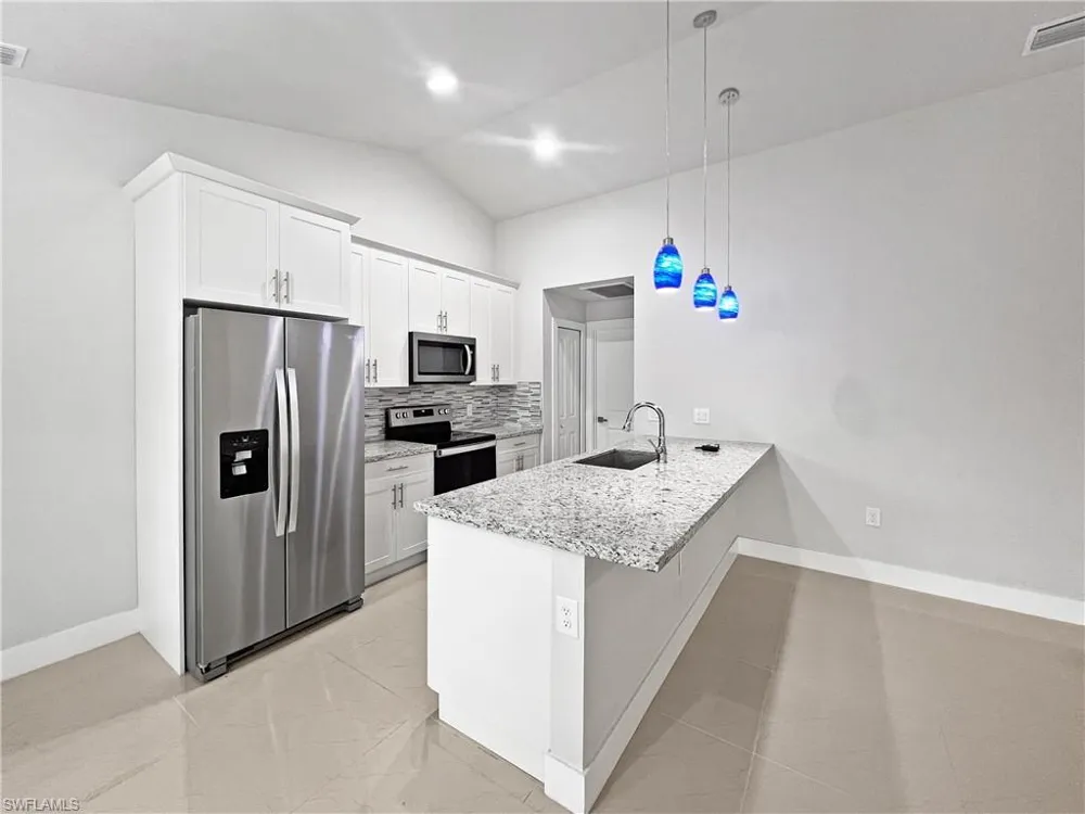 3005 34th Street SW Lehigh Acres, FL 33976