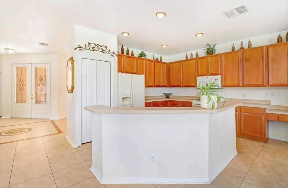 9312 LOGWOOD COURT Tampa, FL 33647