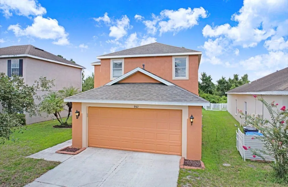 9312 LOGWOOD COURT Tampa, FL 33647
