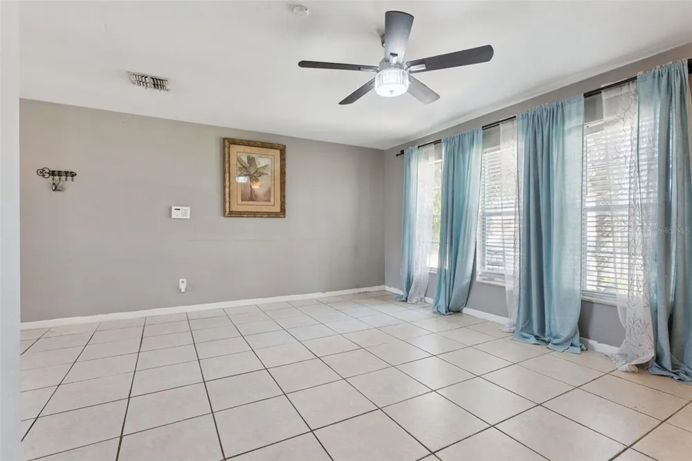 1065 FALCON STREET Deltona, FL 32725