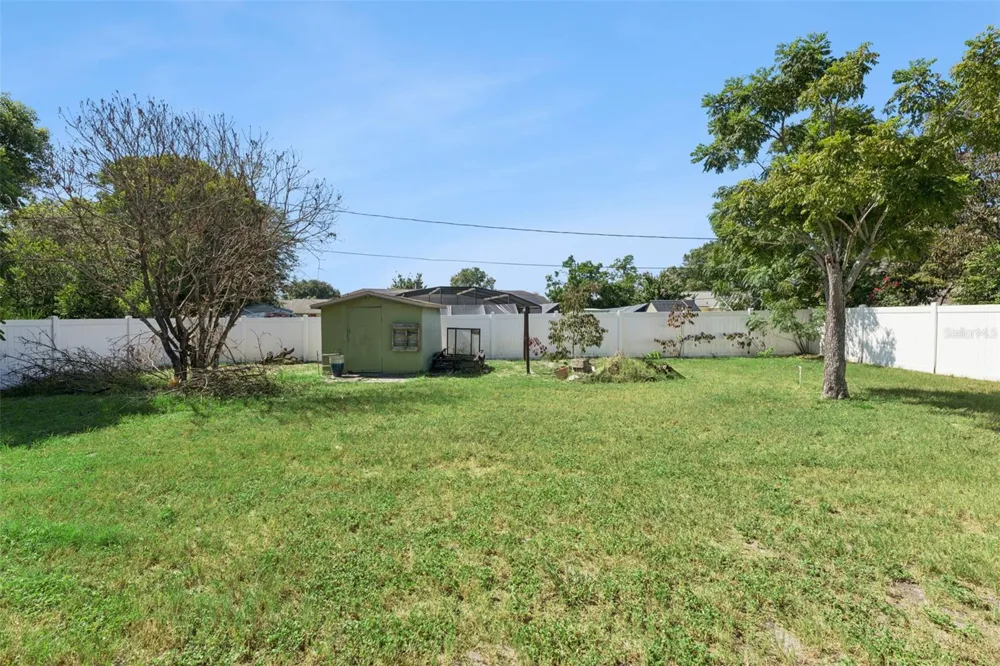 1065 FALCON STREET Deltona, FL 32725