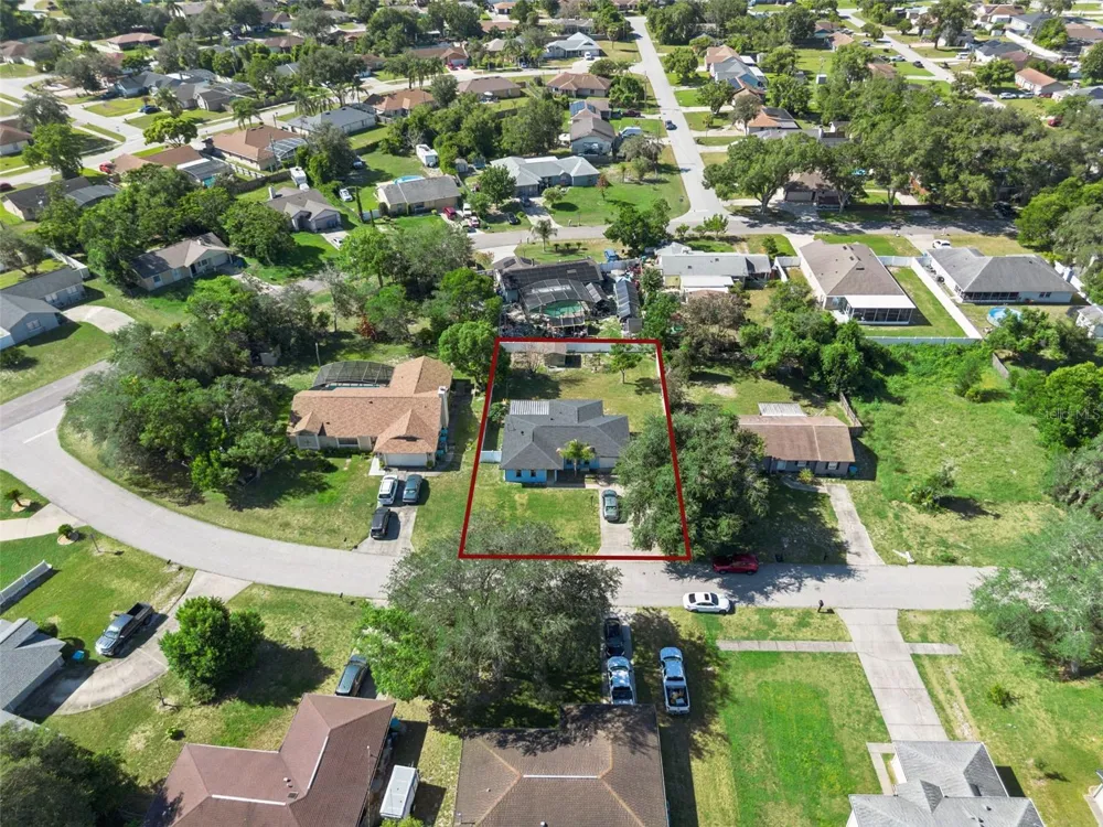 1065 FALCON STREET Deltona, FL 32725