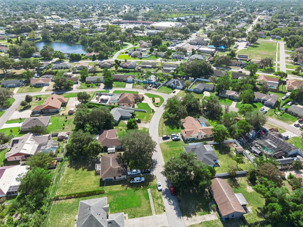 1065 FALCON STREET Deltona, FL 32725