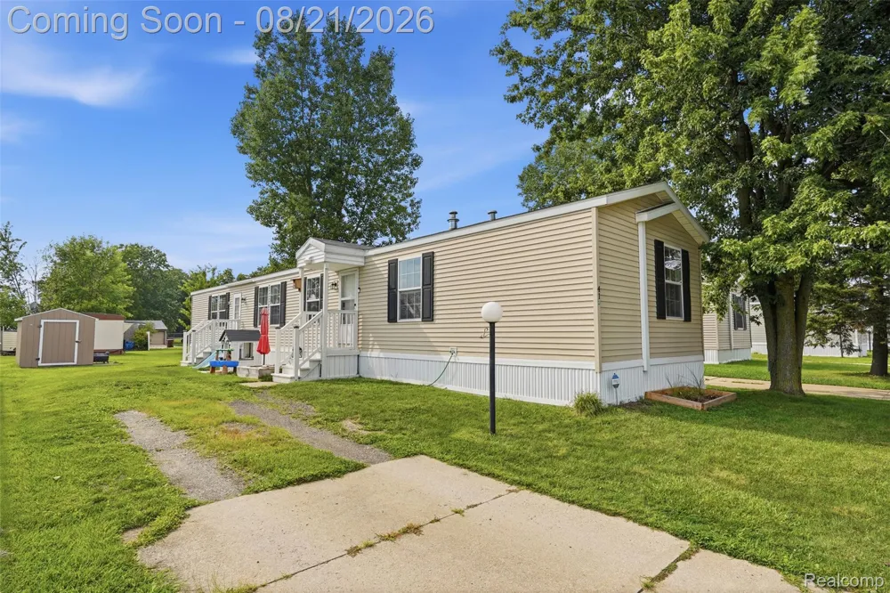 5325 Van Orden Road #41 Webberville Village, MI 48892
