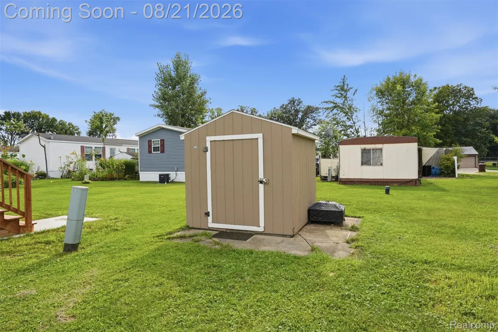 5325 Van Orden Road #41 Webberville Village, MI 48892