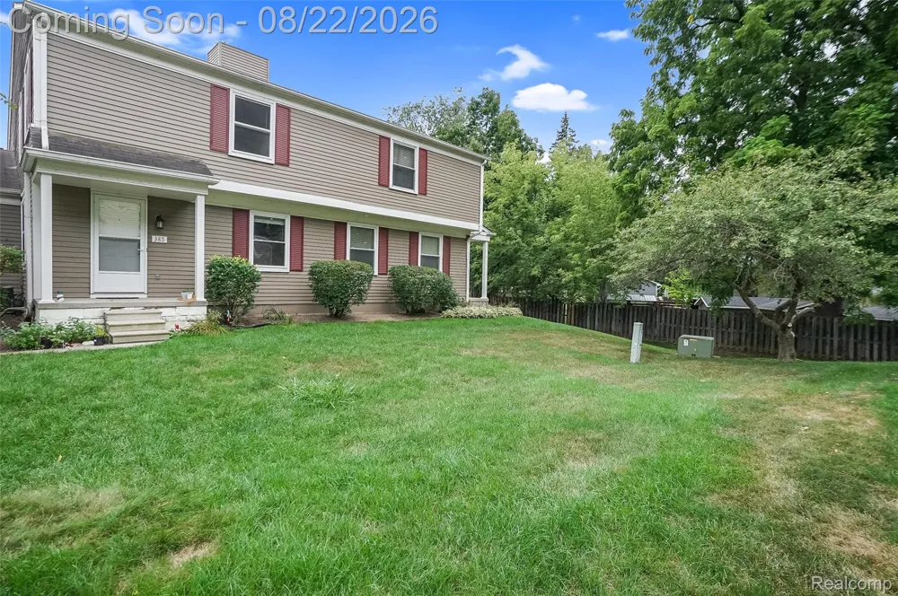 385 Neptune Drive Walled Lake City, MI 48390
