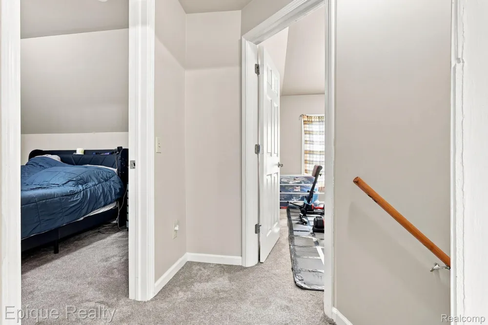 103 Neeper Street Capac Village, MI 48014