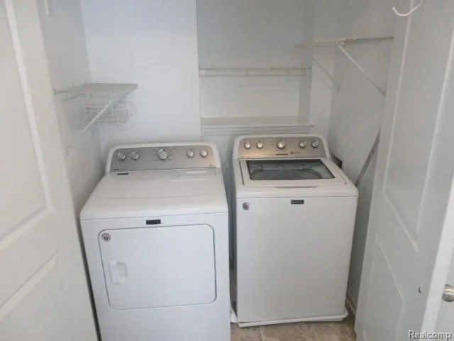 3143 Chambers W Wixom City, MI 48393