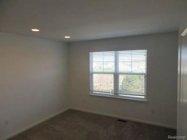 3143 Chambers W Wixom City, MI 48393