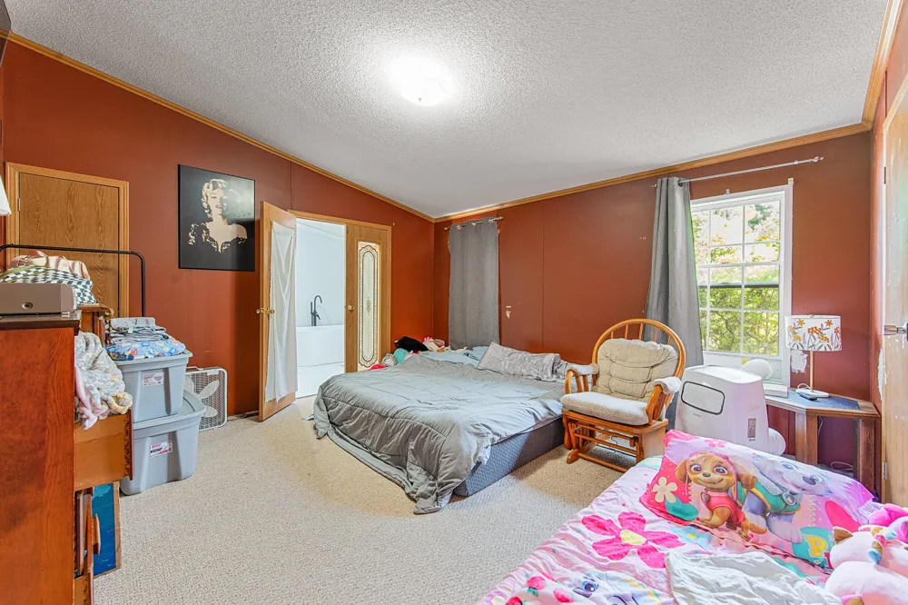 9041 7 Mile Road Osceola Township, MI 49631