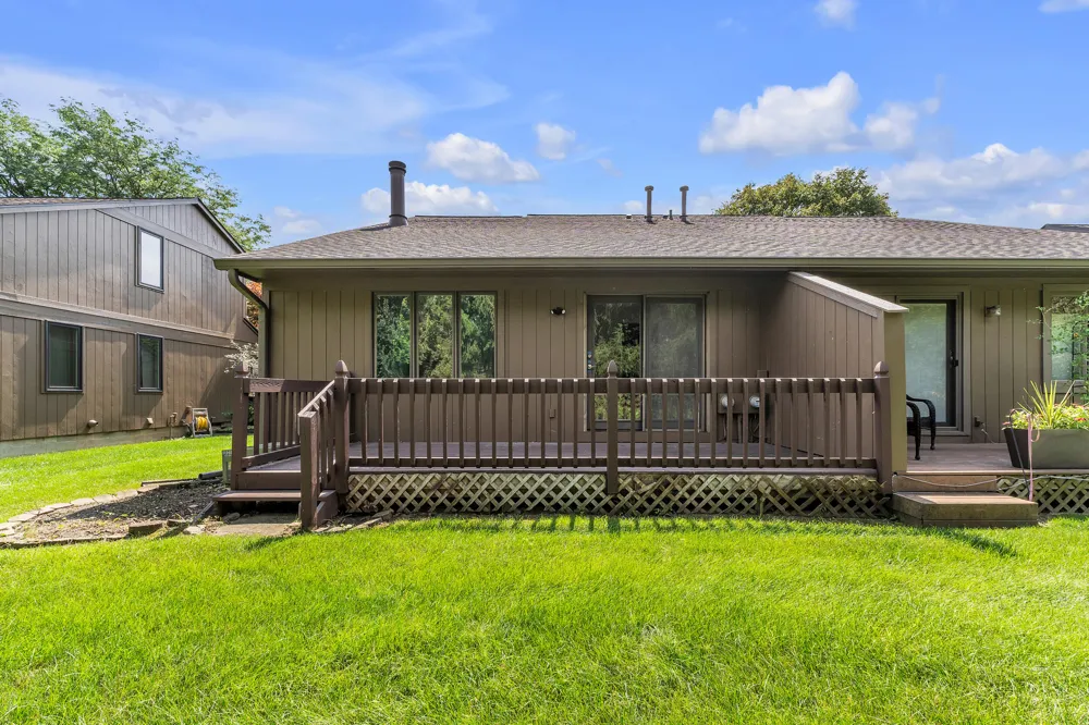 547 Park Place Saline City, MI 48176