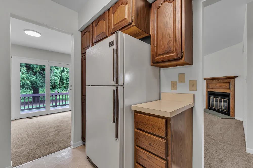 547 Park Place Saline City, MI 48176