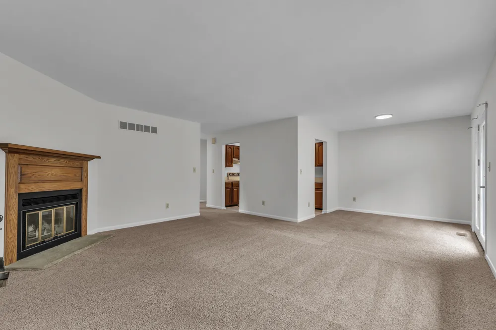 547 Park Place Saline City, MI 48176