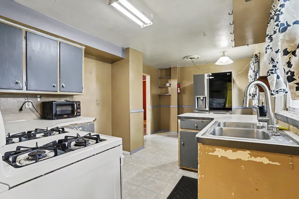 8179 W Q AVENUE Texas Charter Township, MI 49009