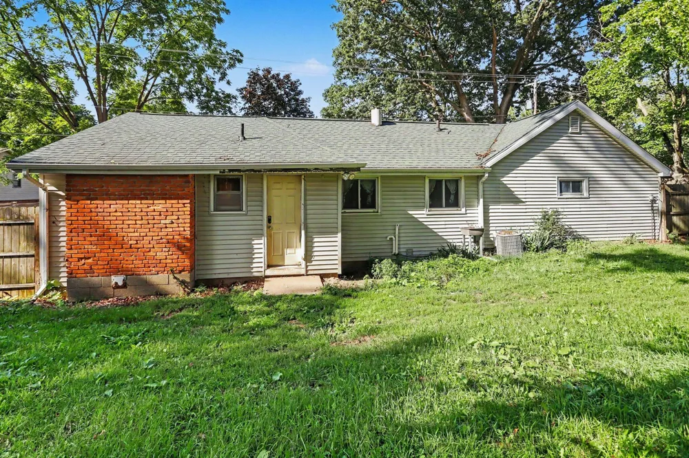 8179 W Q AVENUE Texas Charter Township, MI 49009