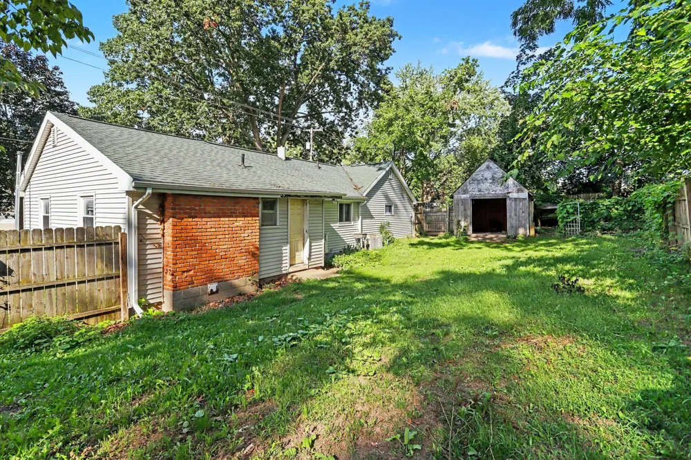 8179 W Q AVENUE Texas Charter Township, MI 49009