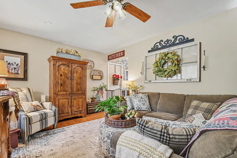 4562 Vista Drive Bridgman City, MI 49106