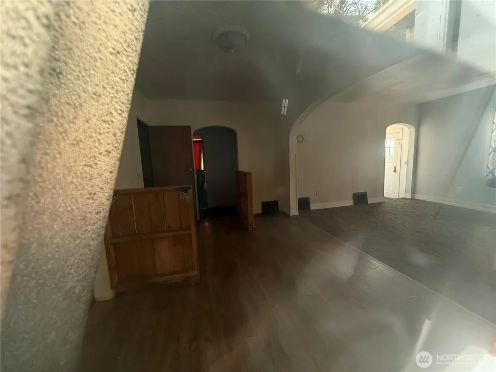 115 W 2nd Street Waitsburg, WA 99361