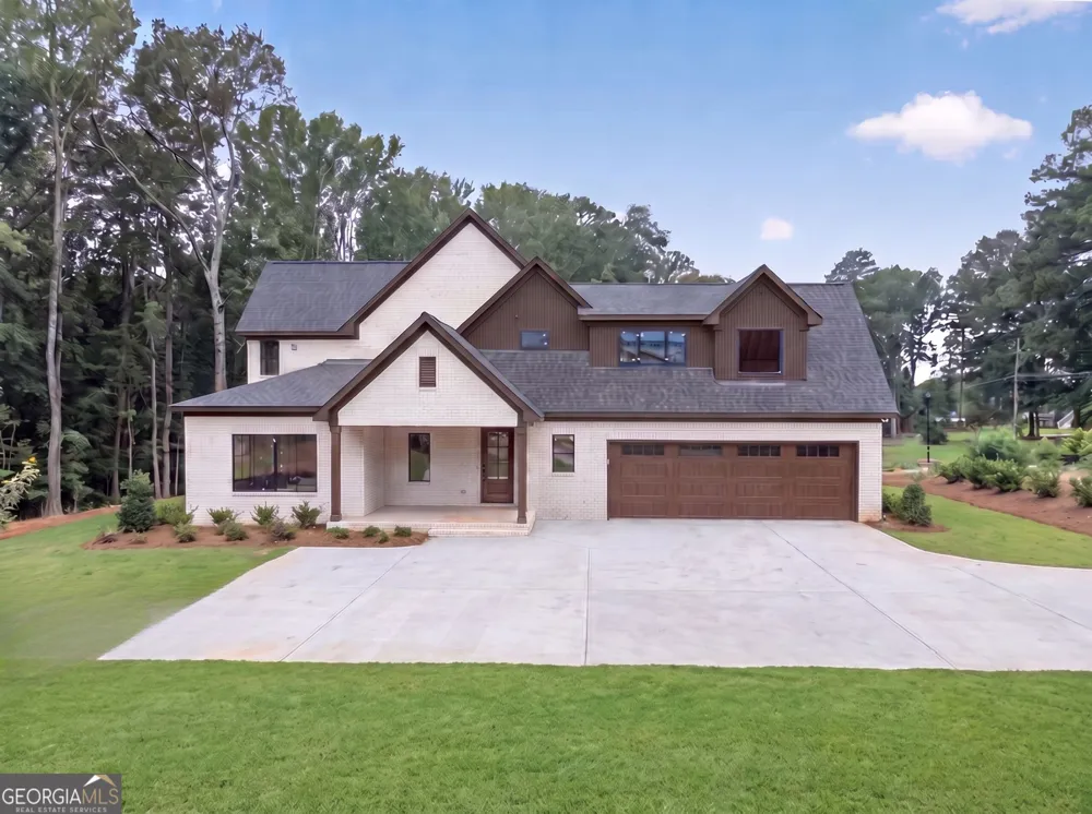 616 Hoke Okelly Mill RD SW Loganville, GA 30052