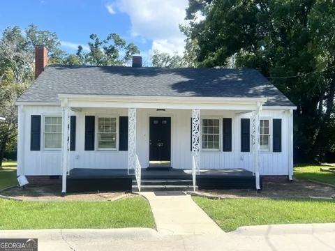 127 W Stuart AVE