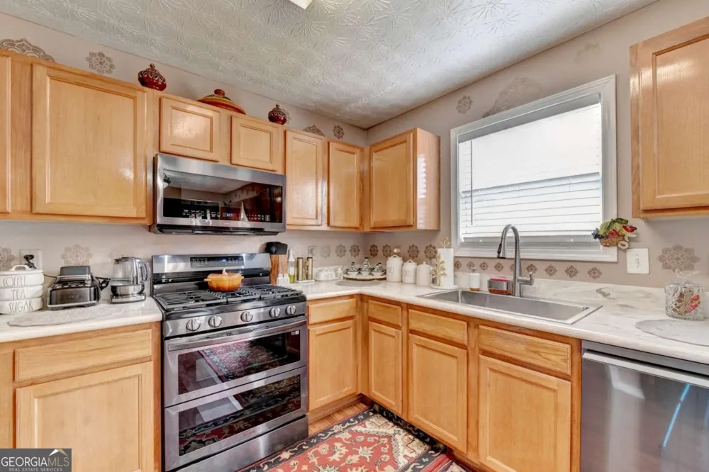 4654 Pine Isle WAY Buford, GA 30518