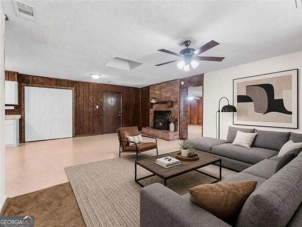 721 W 9Th ST Rincon, GA 31326