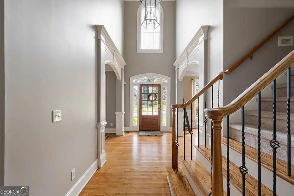 227 Oakwind Pte Acworth, GA 30101