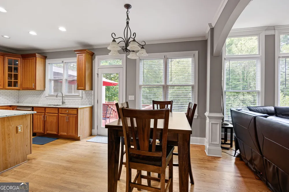 227 Oakwind Pte Acworth, GA 30101