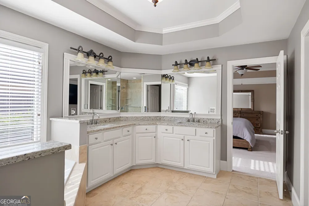 227 Oakwind Pte Acworth, GA 30101