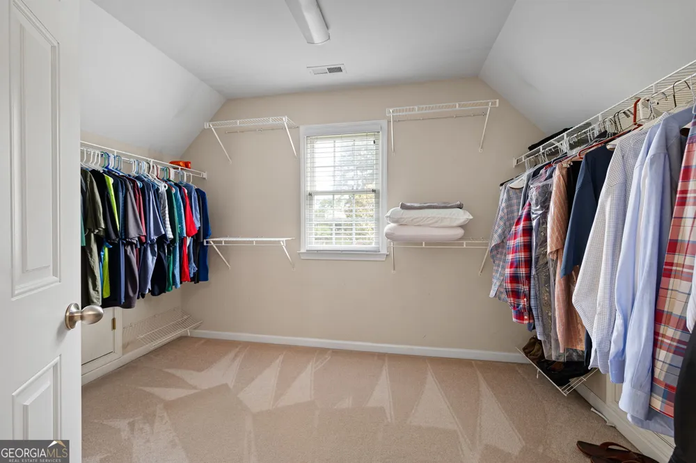 227 Oakwind Pte Acworth, GA 30101