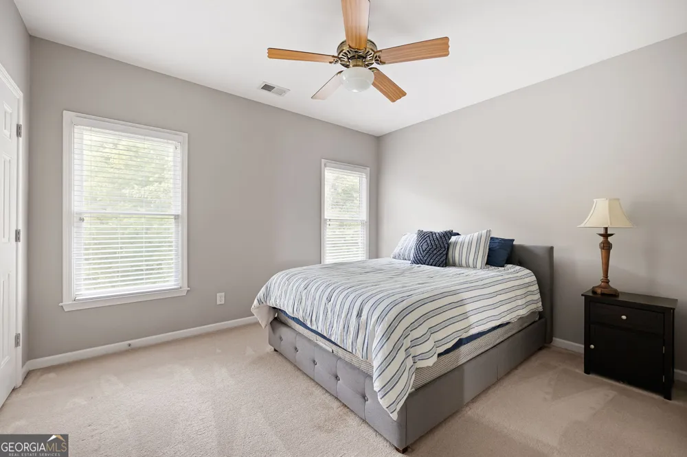 227 Oakwind Pte Acworth, GA 30101