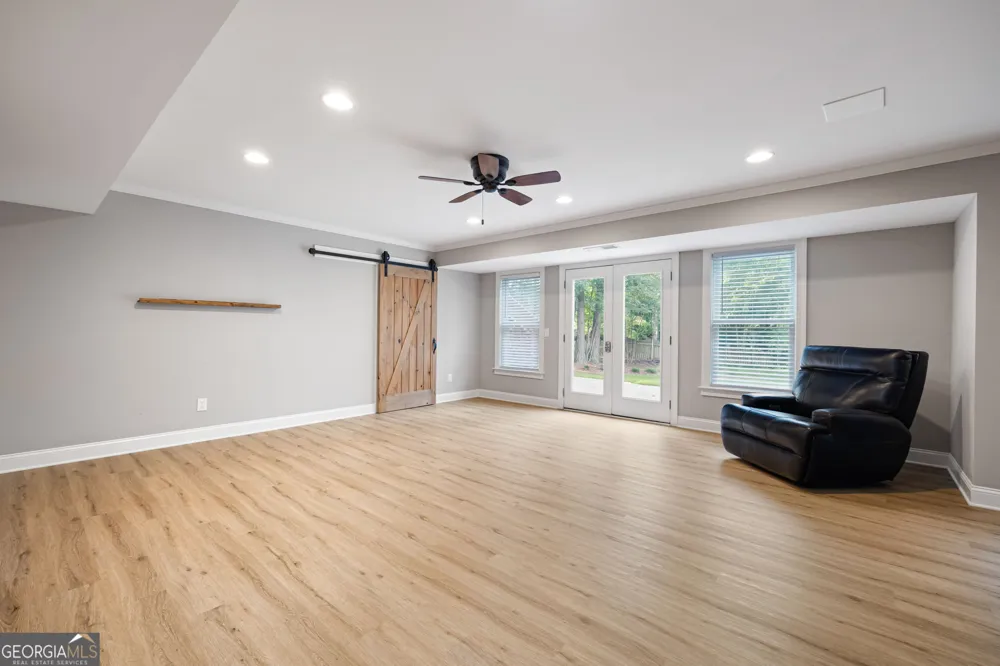 227 Oakwind Pte Acworth, GA 30101
