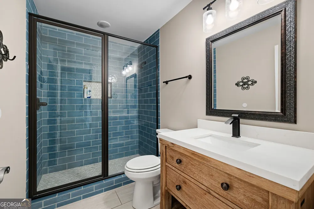 227 Oakwind Pte Acworth, GA 30101