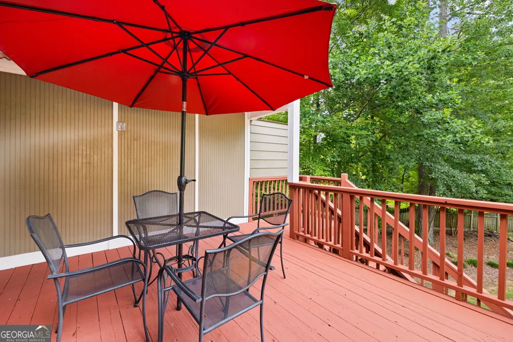 227 Oakwind Pte Acworth, GA 30101