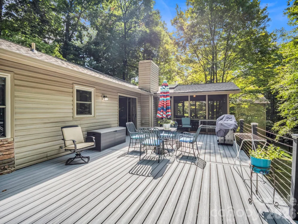 93 Guledisgonihi Court Brevard, NC 28712